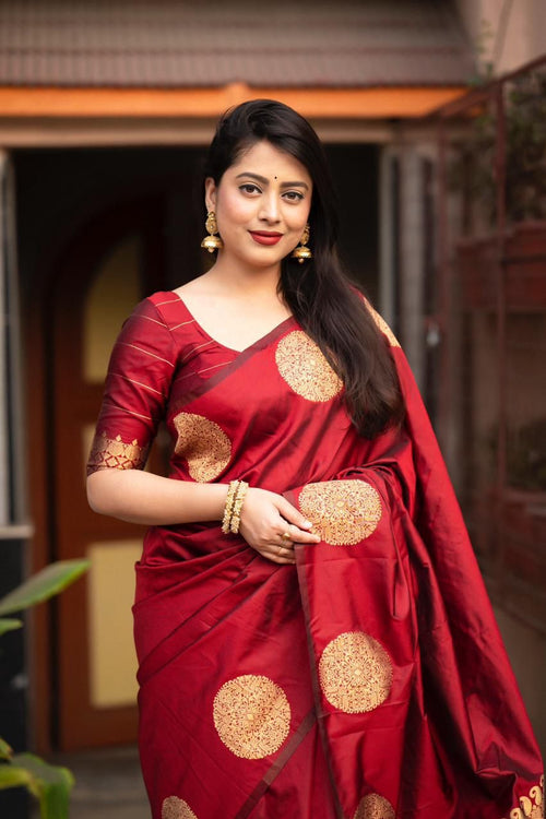 Load image into Gallery viewer, Charming Maroon Soft Silk Saree With Radiant Blouse Piece
