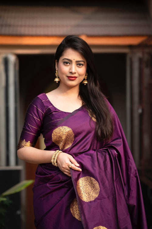 Load image into Gallery viewer, Fairytale Purple Soft Silk Saree With Comely Blouse Piece
