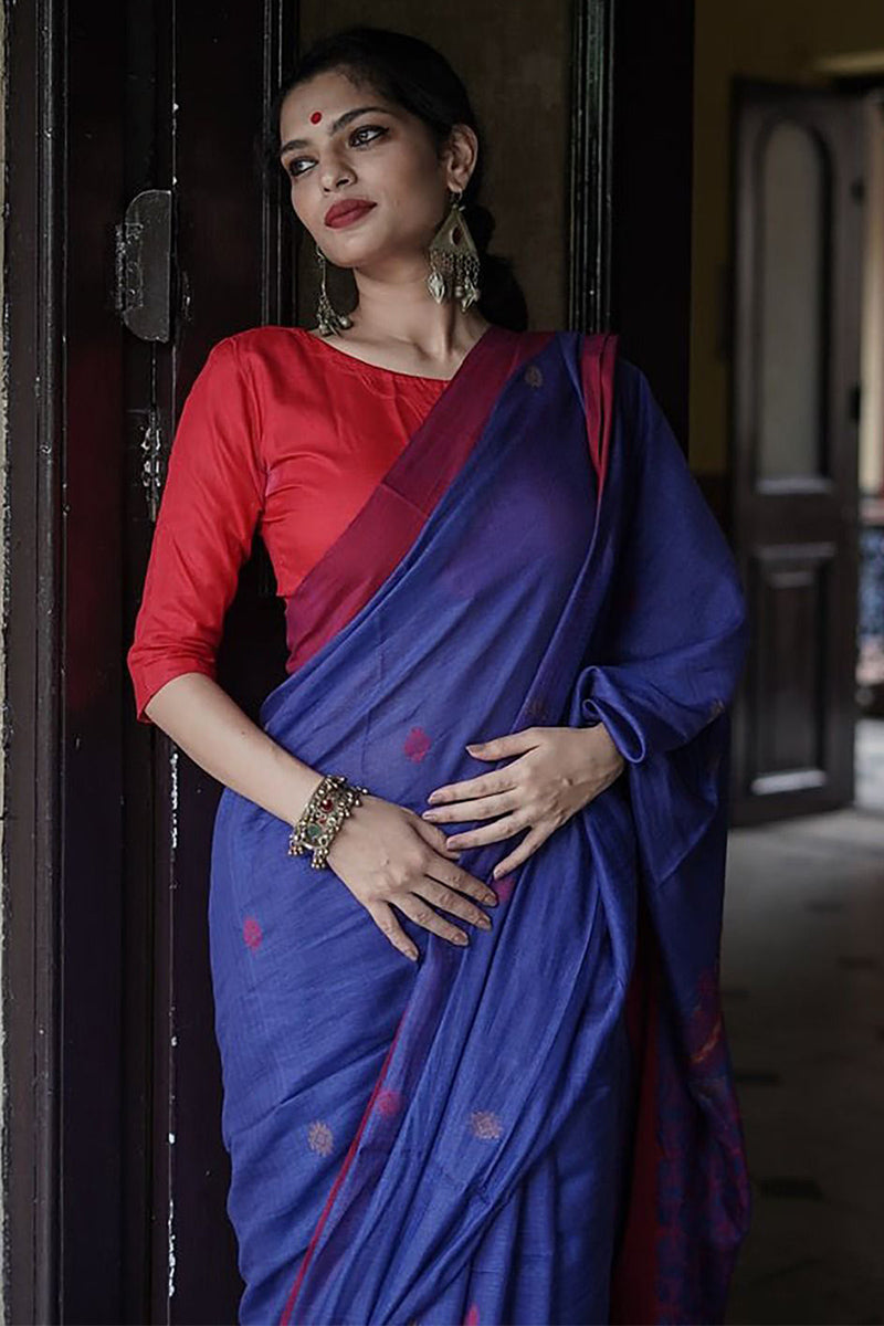 Devastating Blue Cotton Silk Saree With Felicitous Blouse Piece