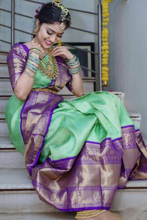 Load image into Gallery viewer, Propinquity Sea Green Soft Silk Saree With Epiphany Blouse Piece
