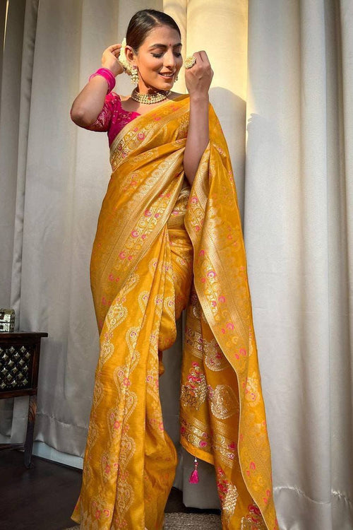 Load image into Gallery viewer, Desirable Yellow Soft Silk Saree With Classic Blouse Piece
