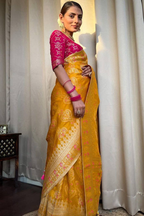 Load image into Gallery viewer, Desirable Yellow Soft Silk Saree With Classic Blouse Piece
