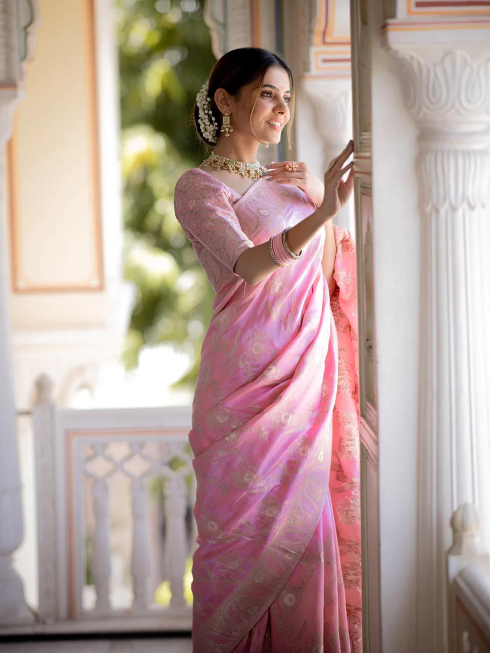 Incomparable Baby Pink Pink Soft Silk Saree With Snazzy Blouse Piece