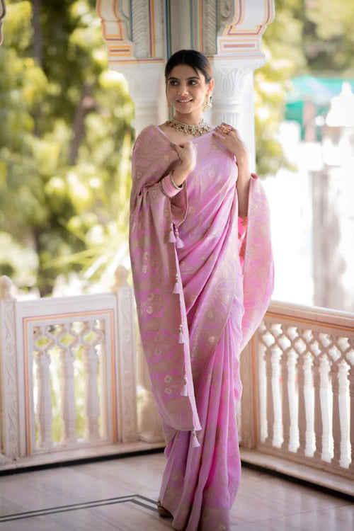 Load image into Gallery viewer, Incomparable Baby Pink Pink Soft Silk Saree With Snazzy Blouse Piece
