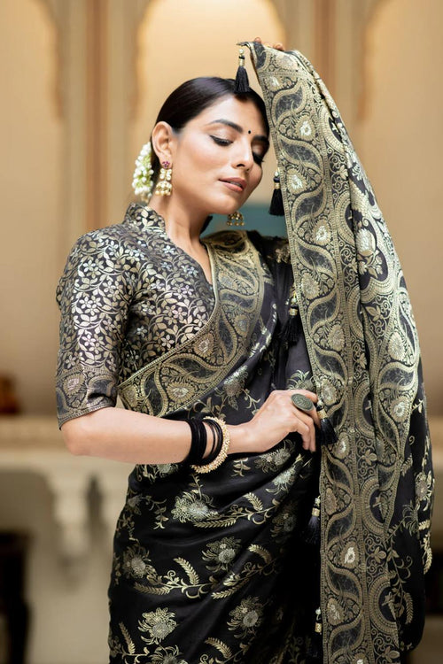 Load image into Gallery viewer, Blissful Black Soft Silk Saree With Angelic Blouse Piece
