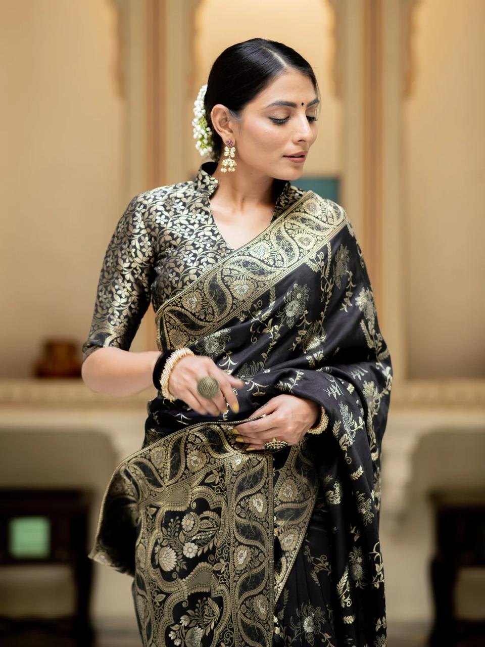 Blissful Black Soft Silk Saree With Angelic Blouse Piece