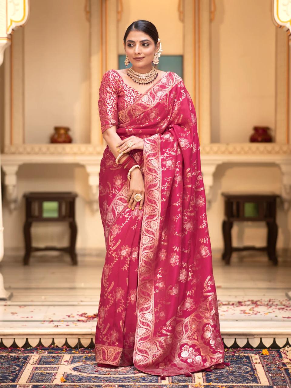 Chatoyant Dark Pink Soft Silk Saree With Chatoyant Blouse Piece