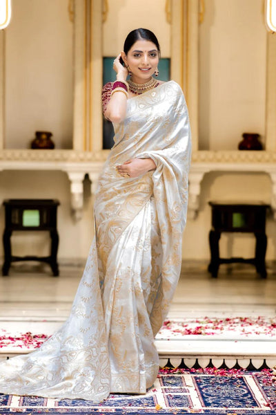 Snappy Off White Soft Silk Saree With Transcendent Blouse Piece