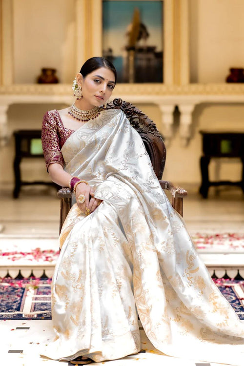 Load image into Gallery viewer, Snappy Off White Soft Silk Saree With Transcendent Blouse Piece
