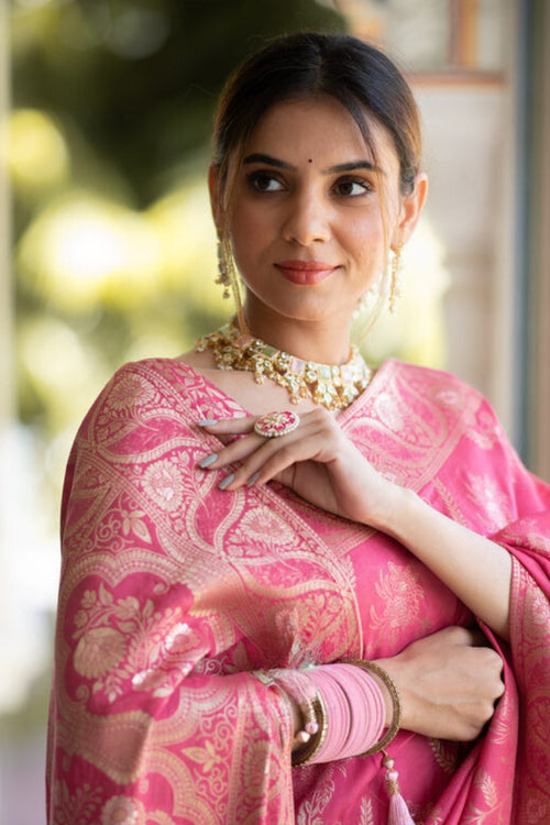 Load image into Gallery viewer, Effervescent Pink Soft Silk Saree With Assemblage Blouse Piece
