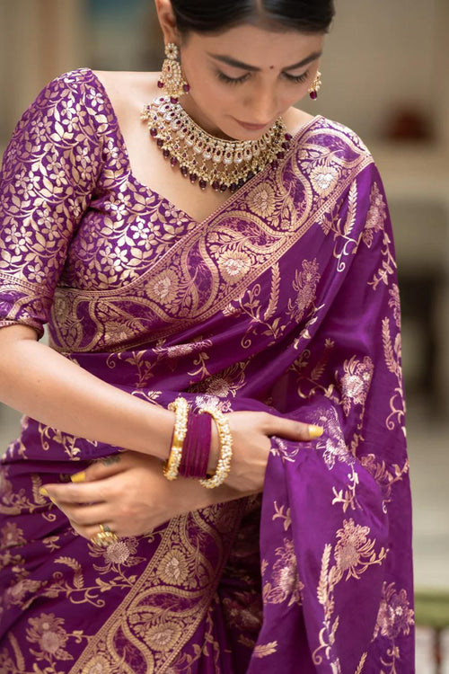 Load image into Gallery viewer, Splendiferous Purple Soft Silk Saree With Petrichor Blouse Piece
