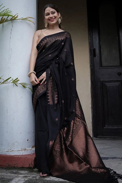 Load image into Gallery viewer, Entrancing Black Soft Silk Saree With Brood Blouse Piece
