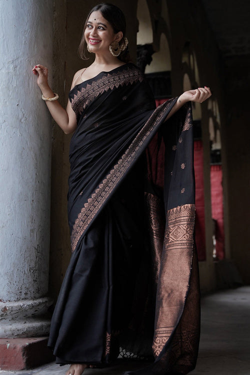 Load image into Gallery viewer, Entrancing Black Soft Silk Saree With Brood Blouse Piece
