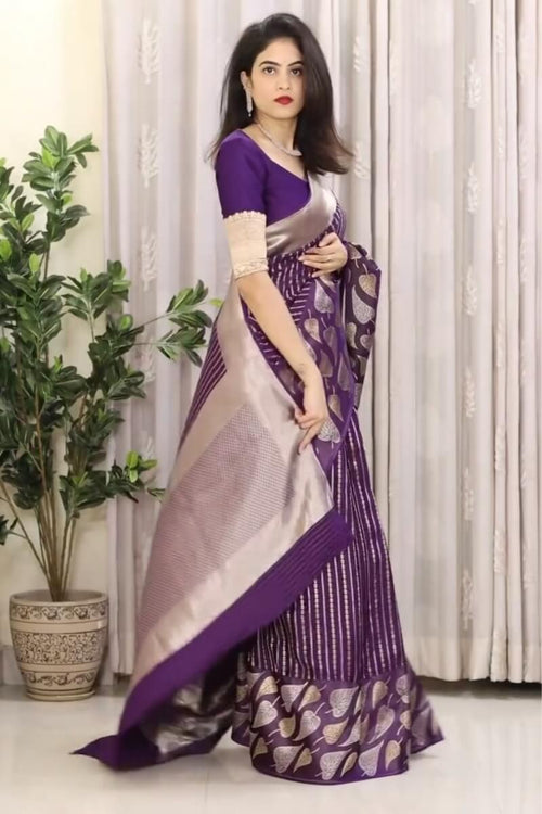 Load image into Gallery viewer, Sempiternal Purple Soft Silk Saree With Lassitude Blouse Piece
