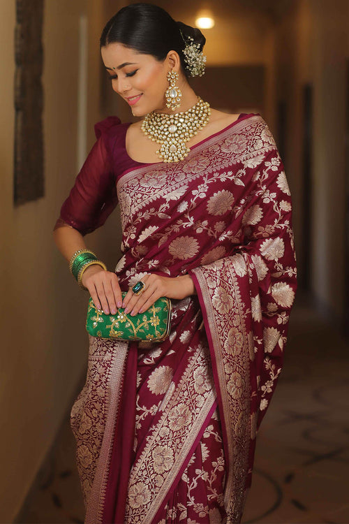 Load image into Gallery viewer, Enamoring Wine Soft Silk Saree With Eclat Blouse Piece
