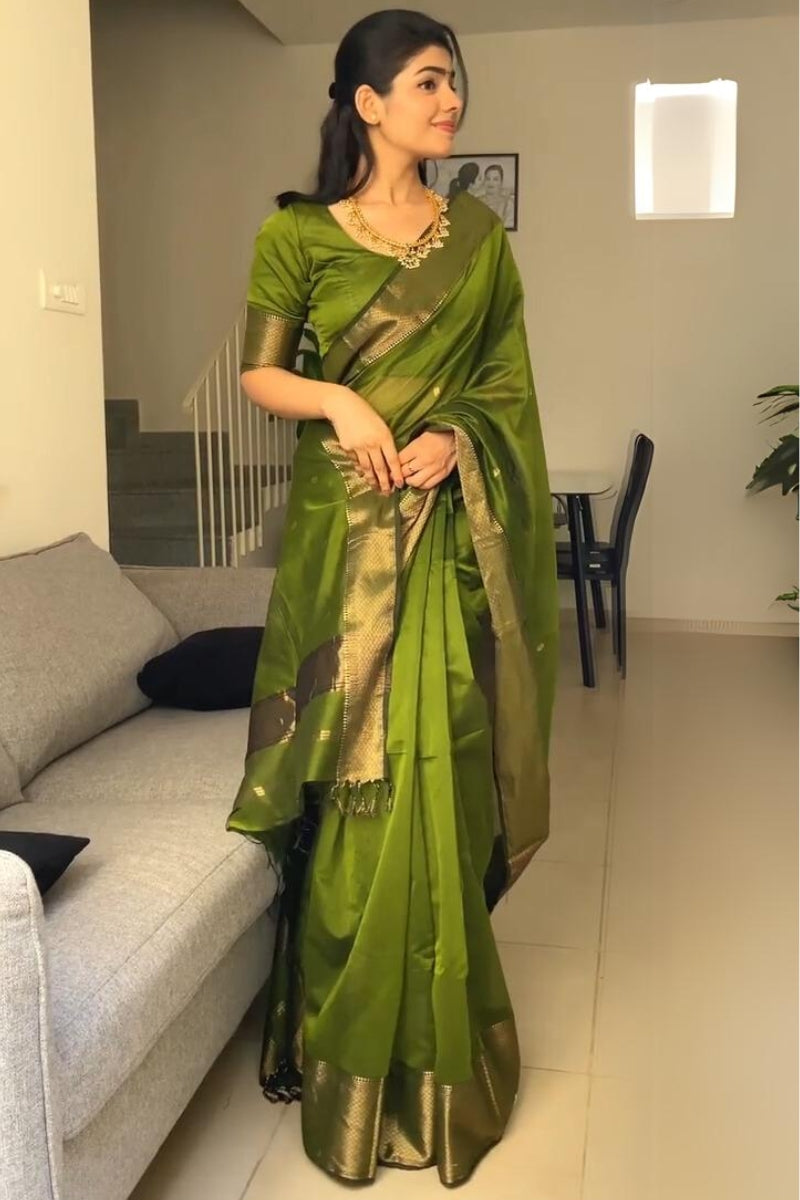 Seraglio Green Cotton Silk Saree With Magnificat Blouse Piece