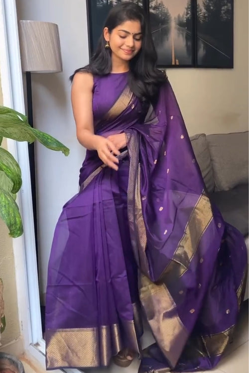 Load image into Gallery viewer, Groovy Purple Cotton Silk Saree With Adoring Blouse Piece
