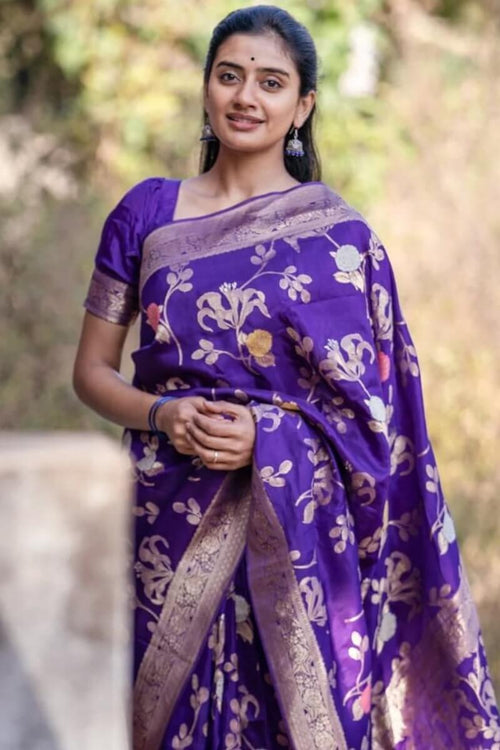 Load image into Gallery viewer, Angelic Purple Soft Silk Saree With Devastating Blouse Piece
