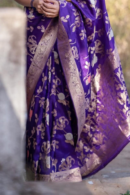 Load image into Gallery viewer, Angelic Purple Soft Silk Saree With Devastating Blouse Piece
