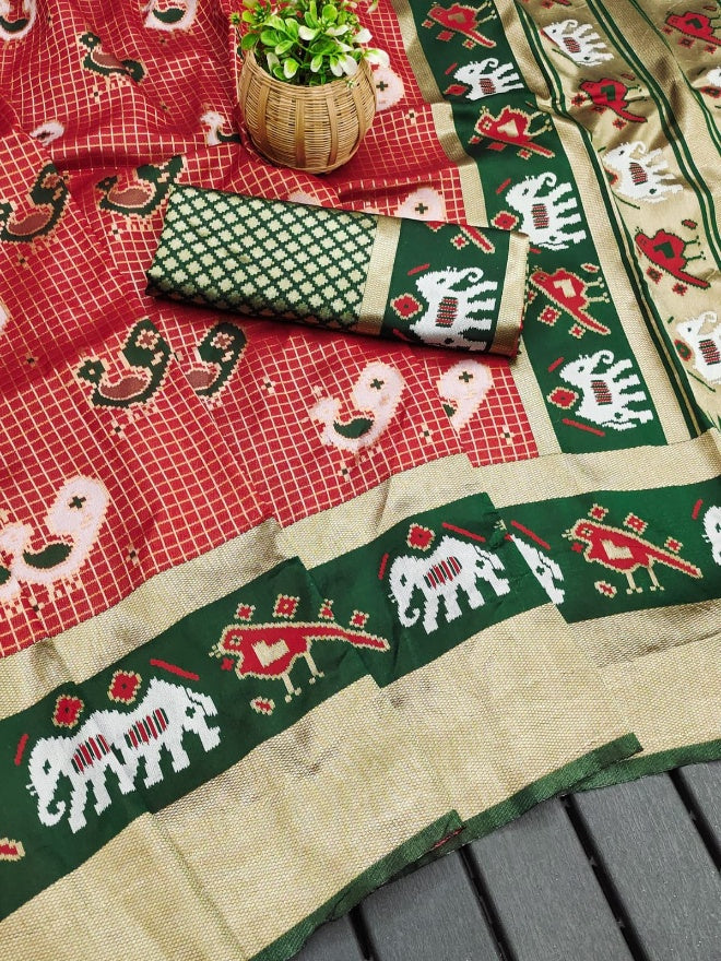 Pretty Red Soft Silk Saree With Surpassing Blouse Piece