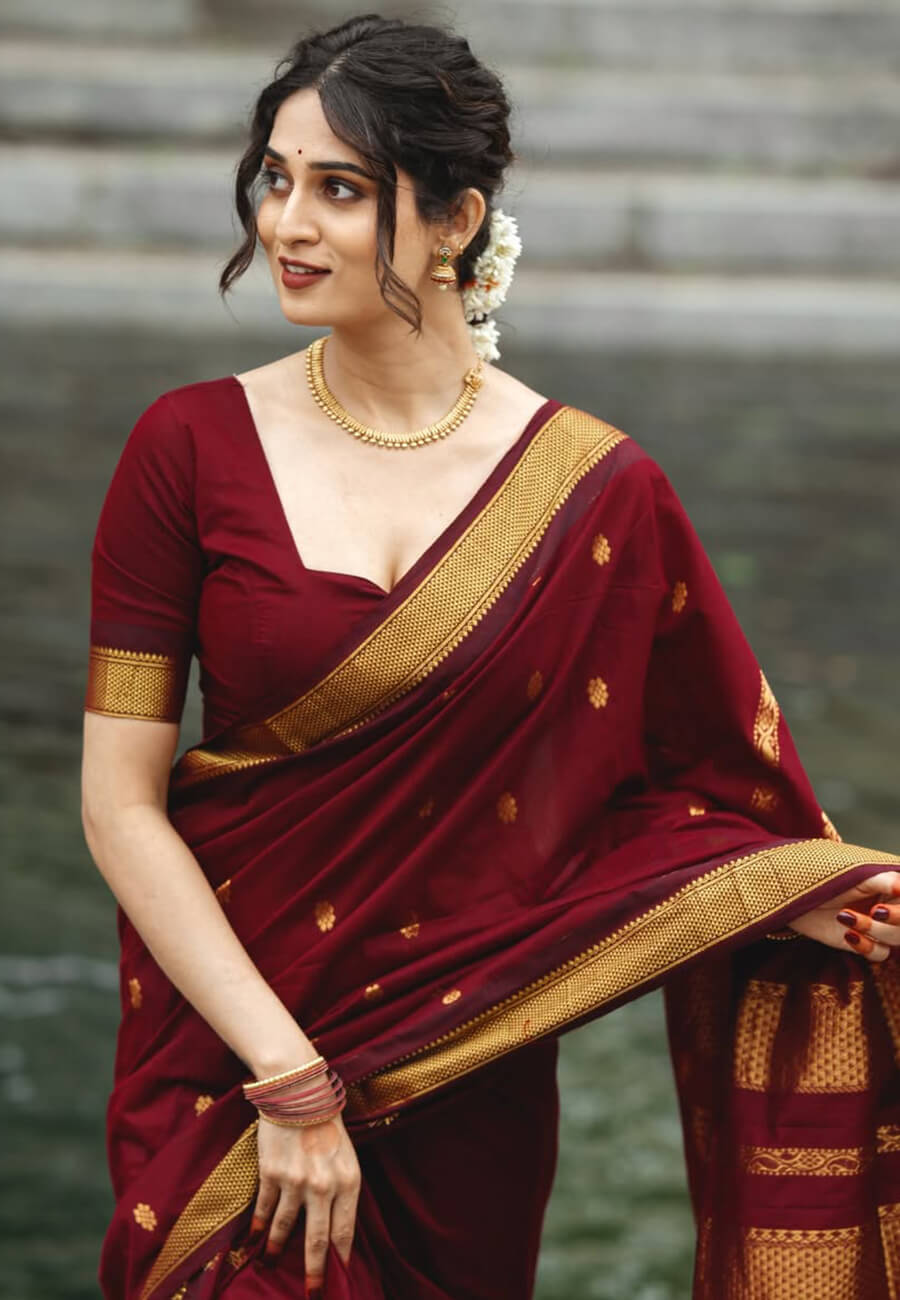 Blooming Maroon Soft Silk Saree With Vivacious Blouse Piece