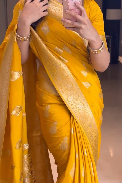 Load image into Gallery viewer, Extraordinary Yellow Soft Silk Saree With Glowing Blouse Piece

