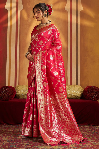 Majestic Dark Pink Pure Banarasi Silk Saree With Whimsical Blouse Piece