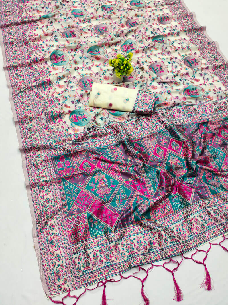 Susurrous Beige Pashmina Saree With Phenomenal Blouse Piece