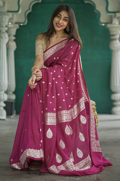 Trendy Dark Pink Linen Silk Saree With Profuse Blouse Piece
