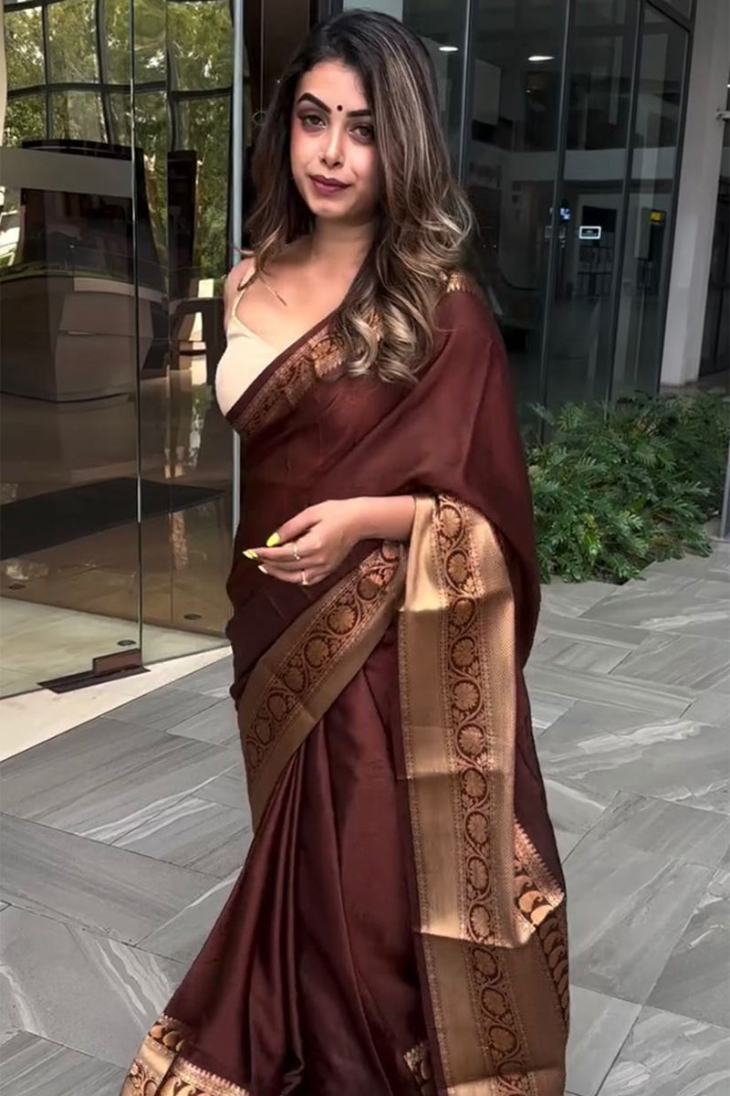 Forbearance Wine Soft Silk Saree With Devastating Blouse Piece
