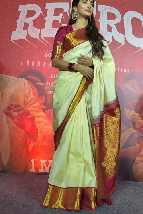 Load image into Gallery viewer, Flameboyant Beige Soft Banarasi Silk Saree With Classy Blouse Piece
