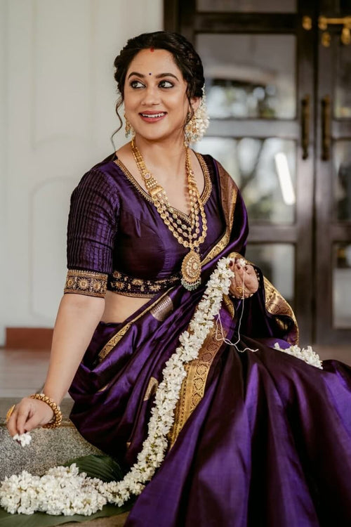 Load image into Gallery viewer, Evocative Purple Soft Banarasi Silk Saree With Piquant Blouse Piece
