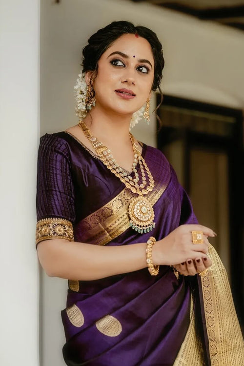 Load image into Gallery viewer, Evocative Purple Soft Banarasi Silk Saree With Piquant Blouse Piece

