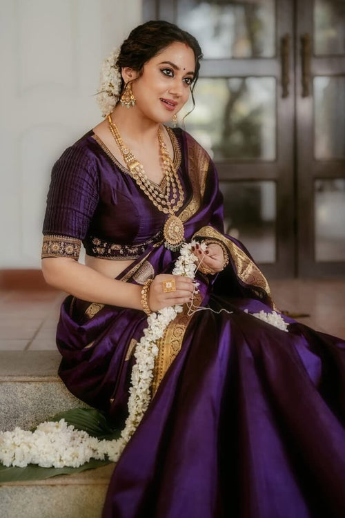 Load image into Gallery viewer, Evocative Purple Soft Banarasi Silk Saree With Piquant Blouse Piece
