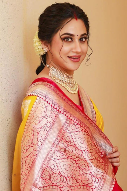 Posh Yellow Soft Silk Saree With Epiphany Blouse Piece