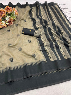 Scrumptious Beige Cotton Silk Saree With Staring Blouse Piece
