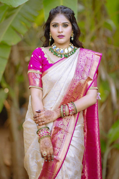 Load image into Gallery viewer, Classic Beige Soft Banarasi Silk Saree With Desultory Blouse Piece
