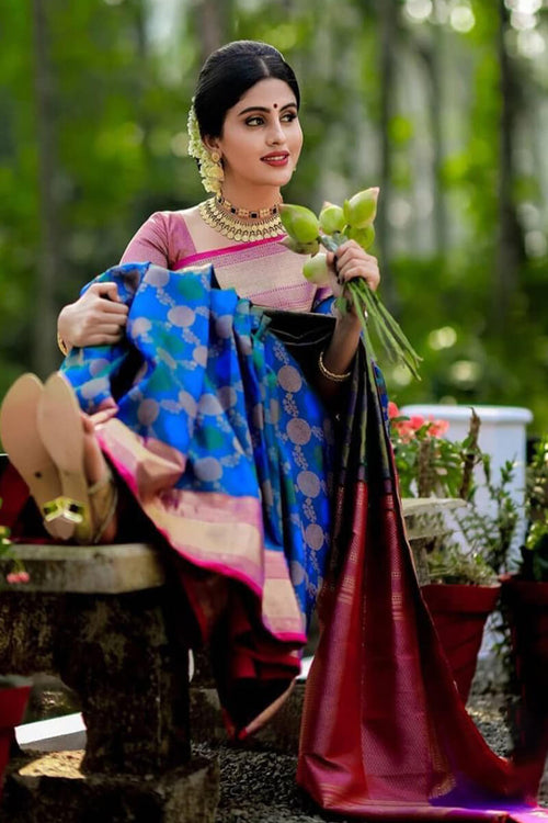 Load image into Gallery viewer, Surreptitious Blue Soft Banarasi Silk Saree With Pleasant Blouse Piece
