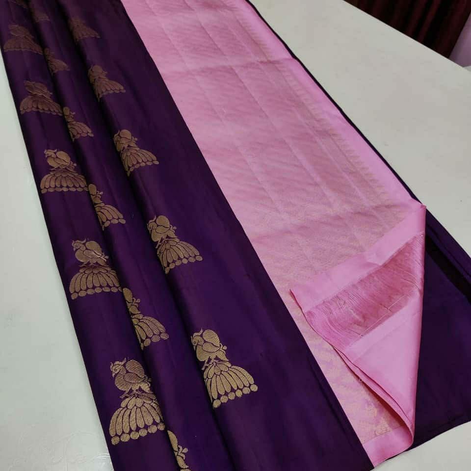 Refreshing Purple Soft Silk Saree With Sizzling Blouse Piece