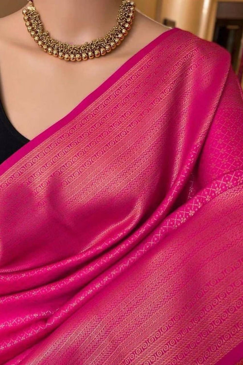 Load image into Gallery viewer, Unique Magenta Soft Silk Saree With Dazzling Blouse Piece
