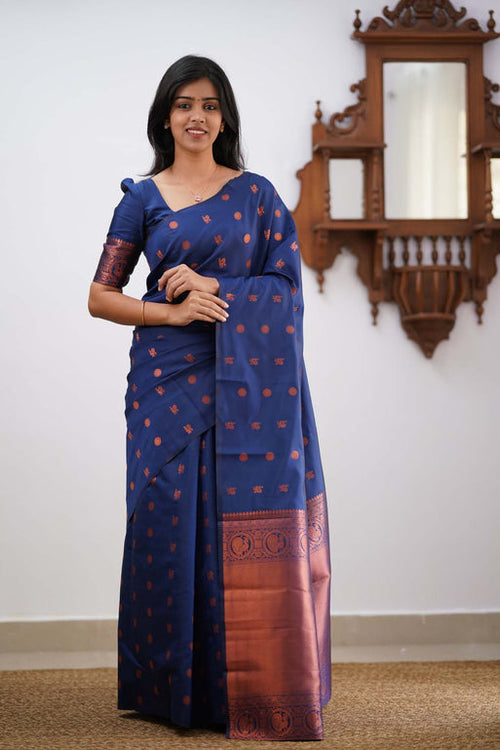 Load image into Gallery viewer, Gratifying Blue Soft Silk Saree With Skinny Blouse Piece
