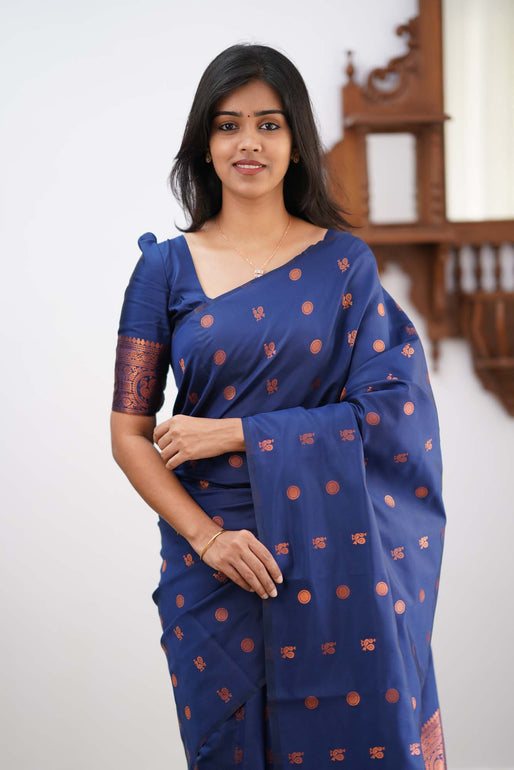 Gratifying Blue Soft Silk Saree With Skinny Blouse Piece