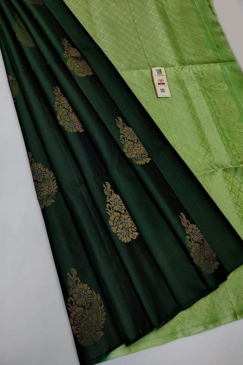 Load image into Gallery viewer, Demesne Dark Green Soft Silk Saree With Effervescent Blouse Piece
