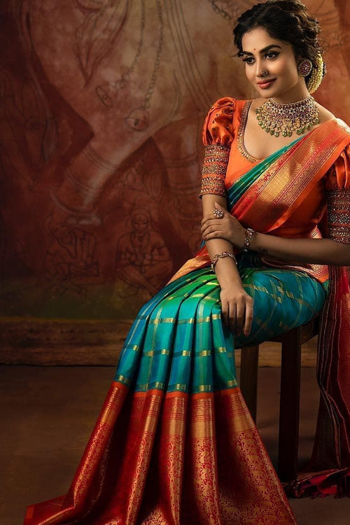 Load image into Gallery viewer, Staggering Rama Soft Silk Saree With Incomparable Blouse Piece
