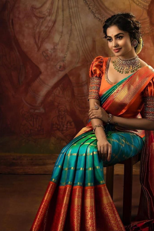 Load image into Gallery viewer, Staggering Rama Soft Silk Saree With Incomparable Blouse Piece
