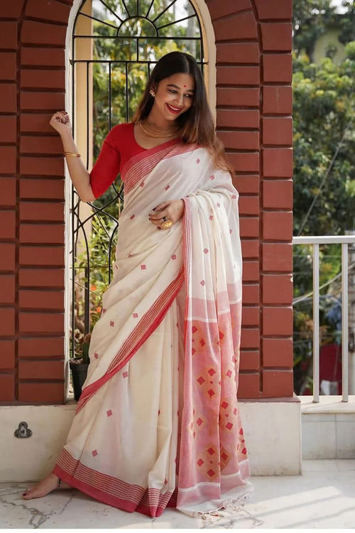 Load image into Gallery viewer, Desiring Off White Cotton Silk Saree With Capricious Blouse Piece
