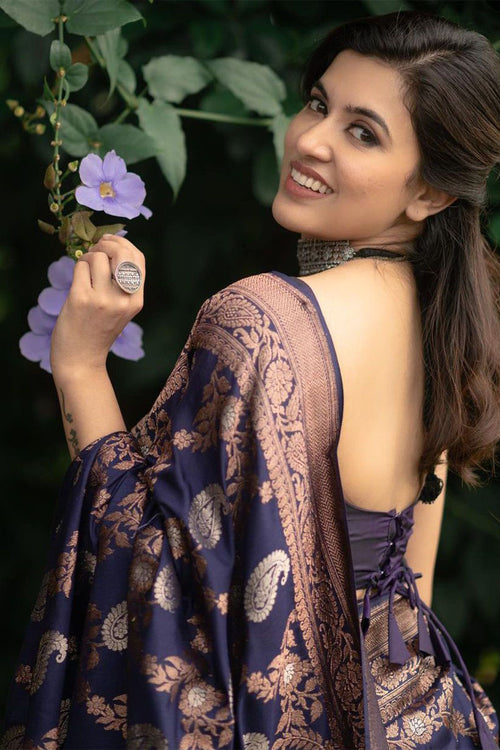 Load image into Gallery viewer, Engrossing Navy Blue Soft Silk Saree With Delightful Blouse Piece
