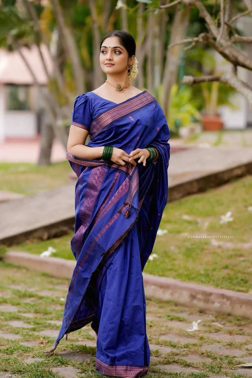 Load image into Gallery viewer, Adorable Royal Blue Soft Silk Saree With Charming Blouse Piece
