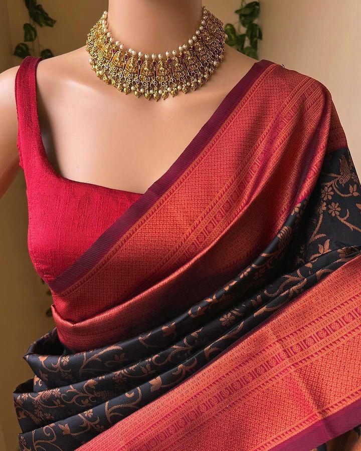 Stunning Black Soft Silk Saree With Mesmerising Blouse Piece