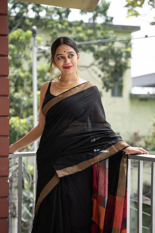 Load image into Gallery viewer, Fairytale Black Cotton Silk Saree With Mesmeric Blouse Piece
